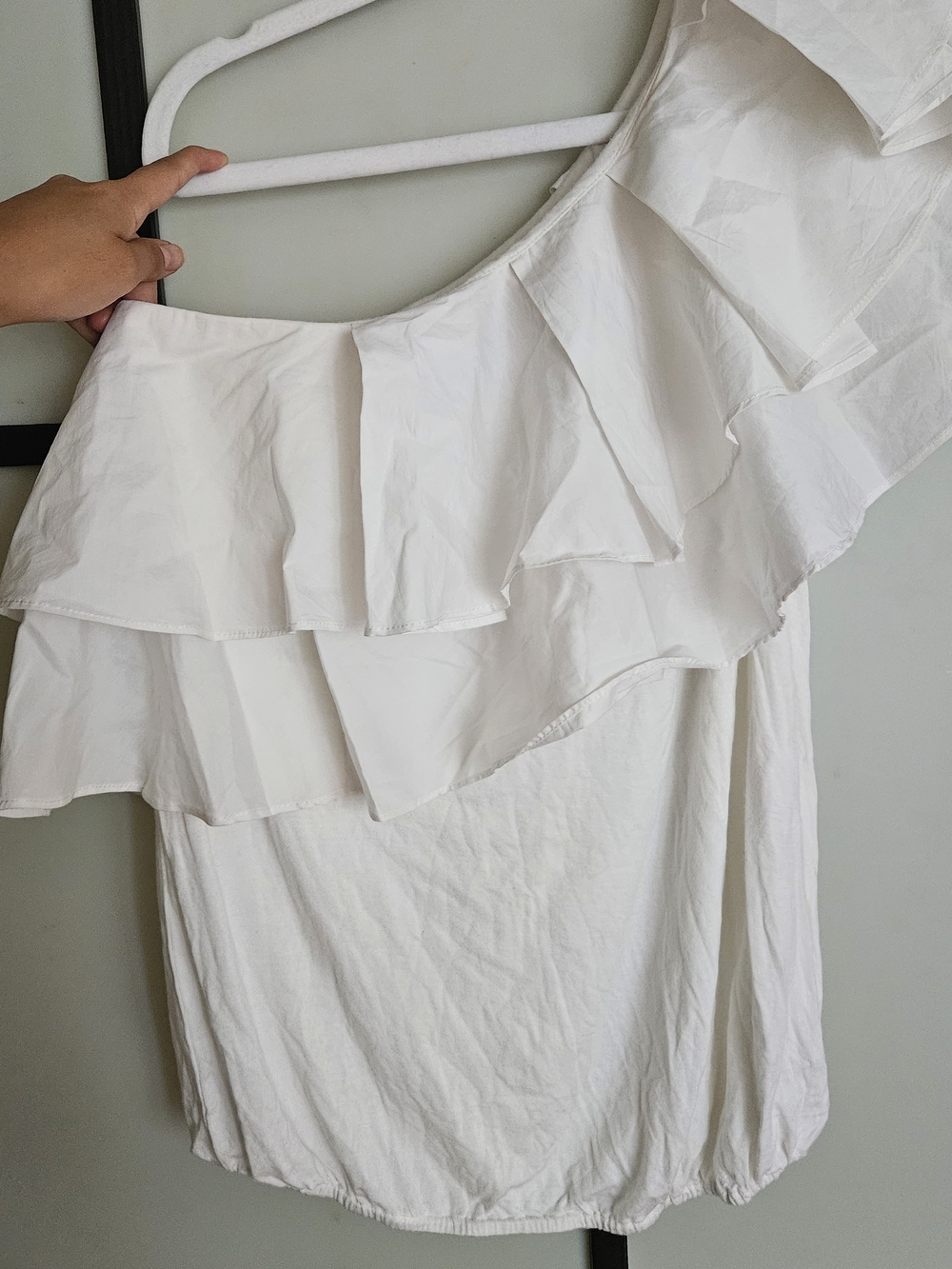 Sunday in Brooklyn White One-Shoulder Ruffle Mini Skirt